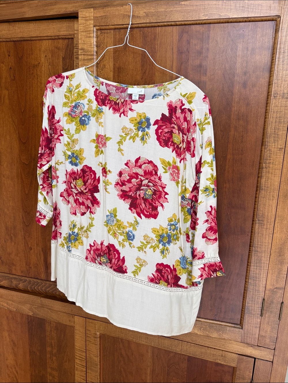 J Jill Floral Print Tunic Top Size Small Pink/Red Lightweight 3/4 Sleeve Boho